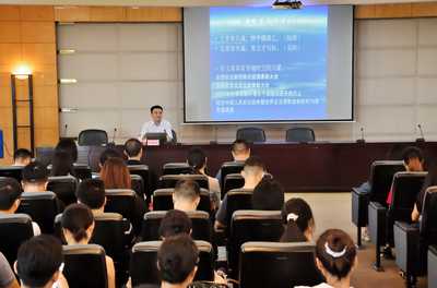 西南大學(xué)新聞網(wǎng)-【為師生辦實事系列報道之二十一】學(xué)校舉辦決策咨詢信息撰寫專題培訓(xùn)