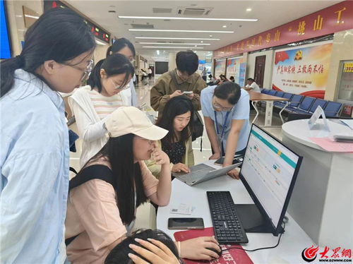 東平縣政務(wù)服務(wù)中心高效服務(wù)應(yīng)對 教師資格證認定 高峰